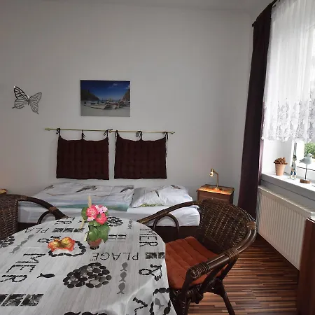 Lejlighed Familienwohnung In Nr 1