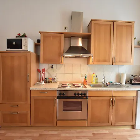 Familienwohnung In Nr 1 *